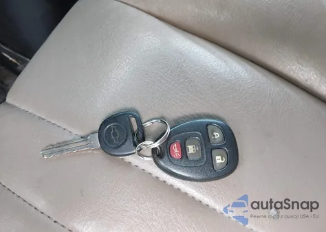 2014 Chevrolet Express 2500 Work Van z USA, uszkodzony, nr VIN 1GCWGFCA4E1124433